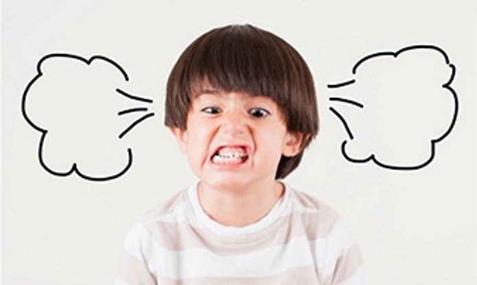 Dạy trẻ kiểm soát sự tức giận theo độ tuổi